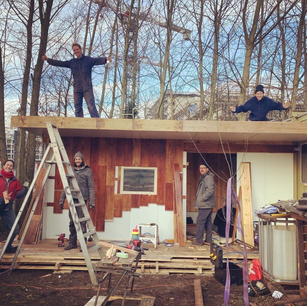 Een prachtige nieuwe SAUNA op het GT-terrein.